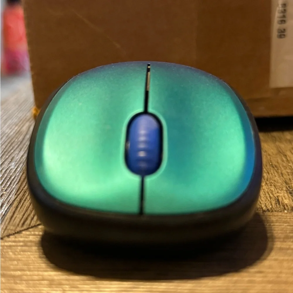 New Logitech Wireless Mouse.